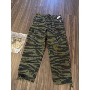 GAP x PALACE Cargo Pants Tiger Camo 36x32 Rare Collab NWT